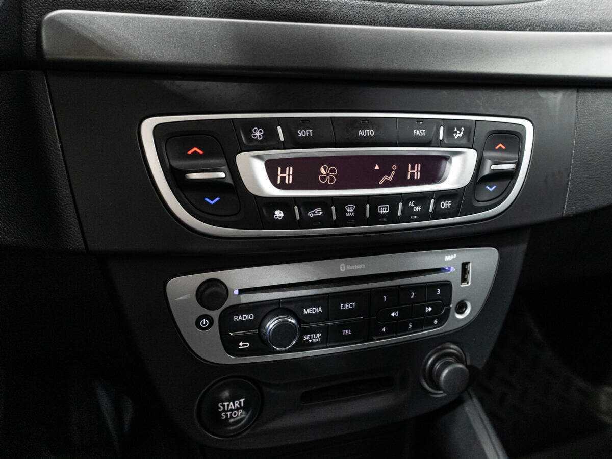 Renault Megane 2014 года с пробегом. Фото: #14