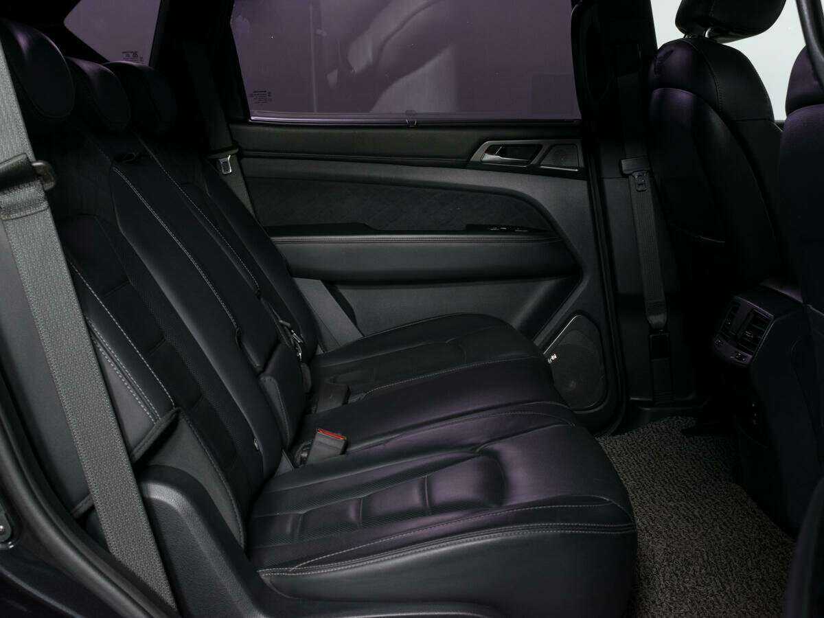 SsangYong Rexton 2019 года с пробегом. Фото: #7