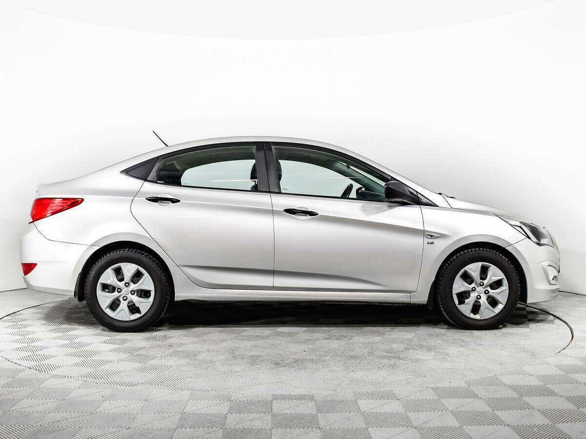 Hyundai Solaris 2015 года с пробегом. Фото: #3