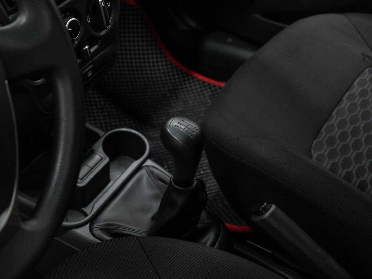 Lada (ВАЗ) Granta 2018 года с пробегом. Фото: #17