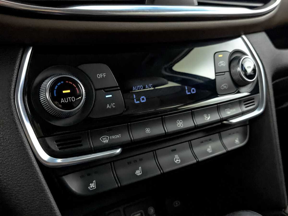 Hyundai Santa Fe 2020 года с пробегом. Фото: #24