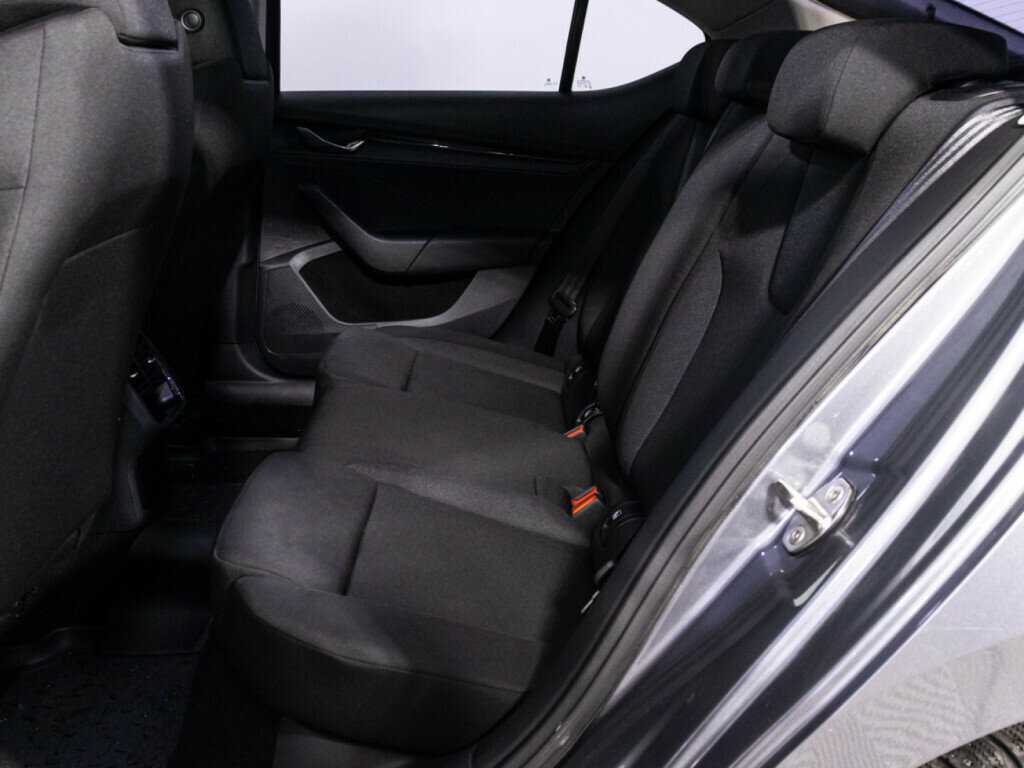 Skoda Octavia 2021 года с пробегом. Фото: #9