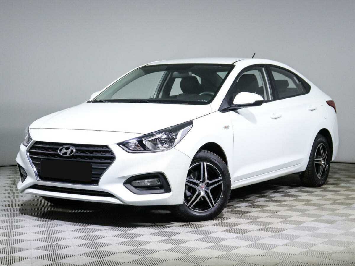 Hyundai Solaris 2020 года с пробегом. Посмотреть фото