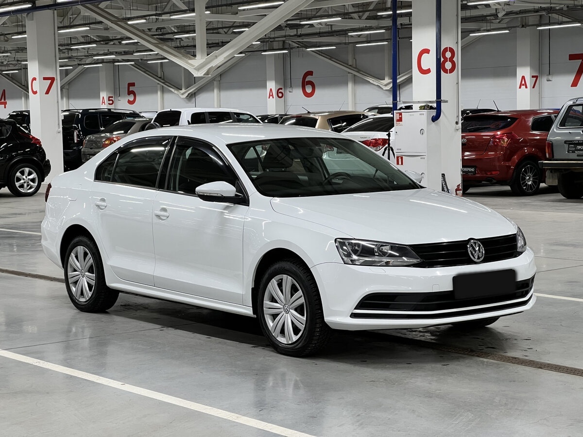 Volkswagen Jetta 2016 года с пробегом. Фото: #2