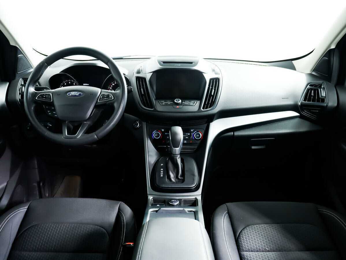 Ford Kuga 2017 года с пробегом. Фото: #8