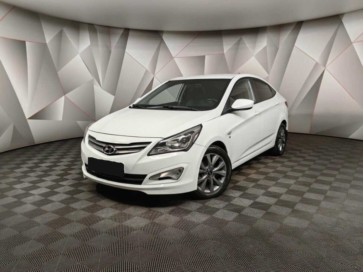 Hyundai Solaris 2014 года с пробегом. Посмотреть фото