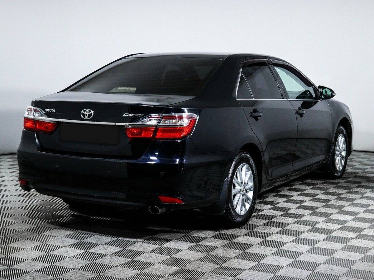 Toyota Camry 2015 года с пробегом. Фото: #3