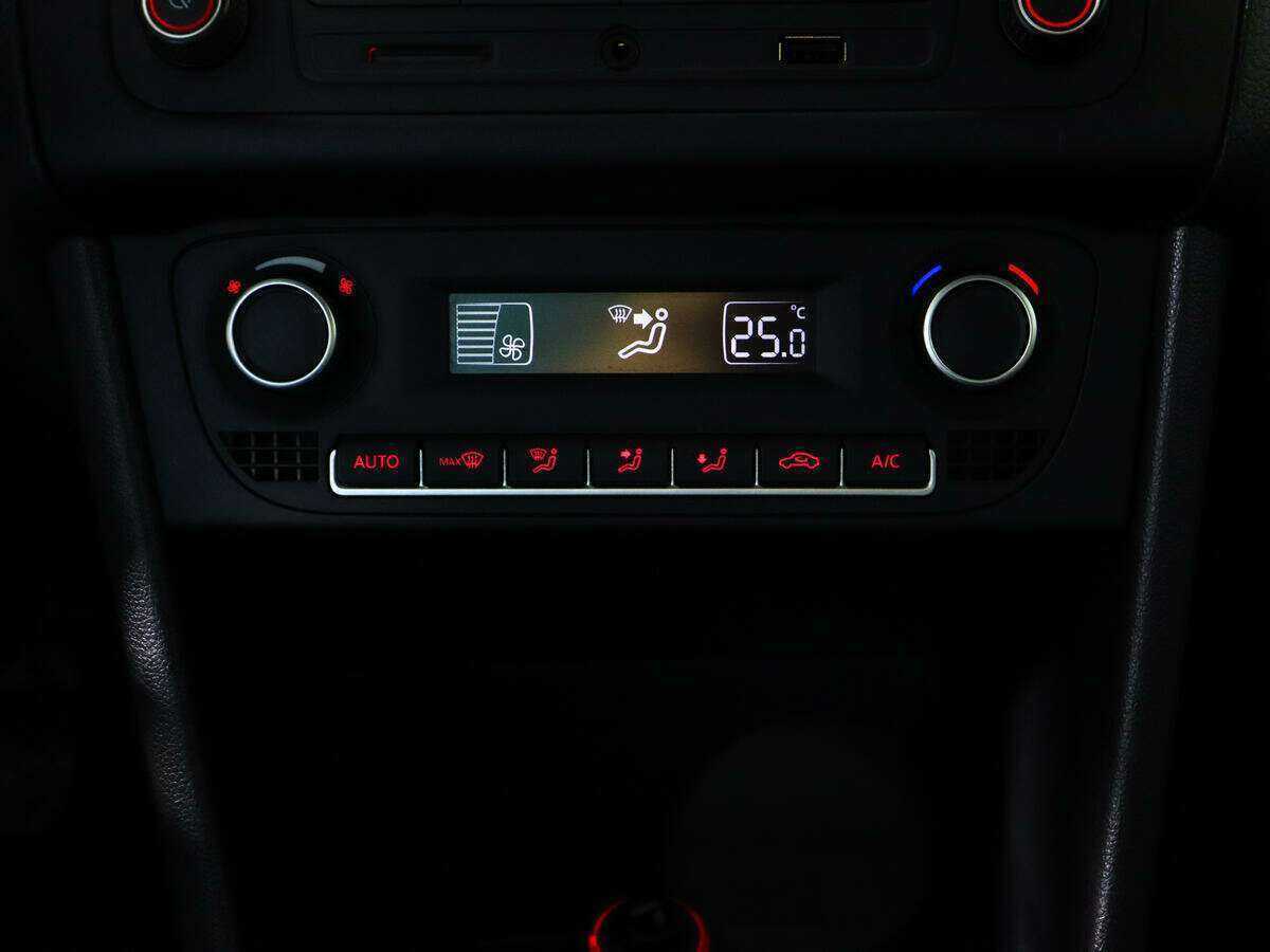 Volkswagen Polo 2016 года с пробегом. Фото: #12