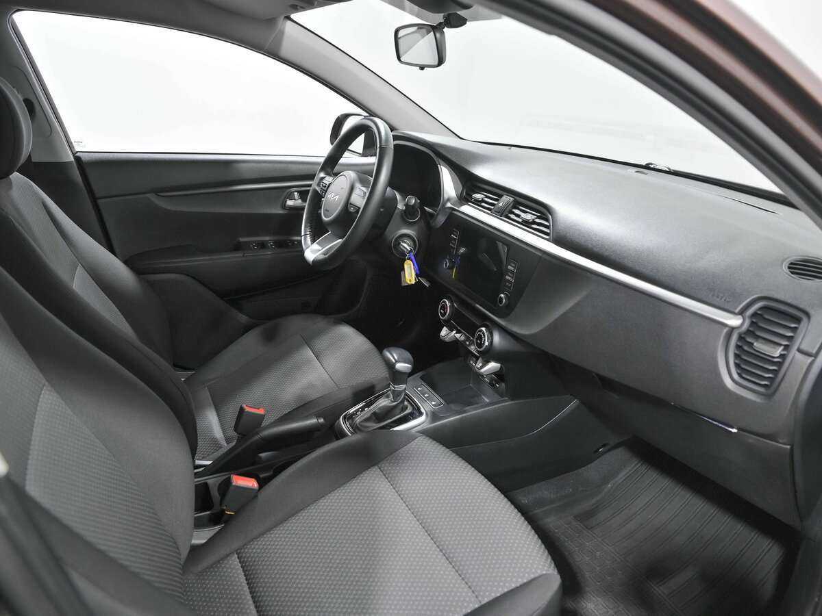 Kia Rio 2022 года с пробегом. Фото: #6