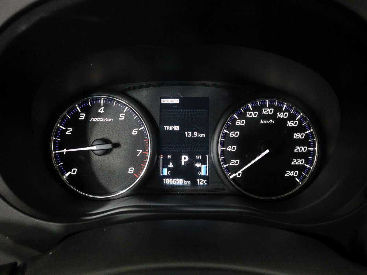 Mitsubishi Outlander 2013 года с пробегом. Фото: #8