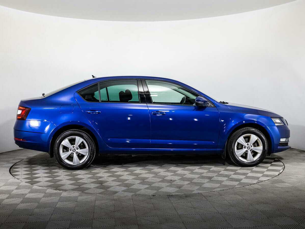 Skoda Octavia 2019 года с пробегом. Фото: #3