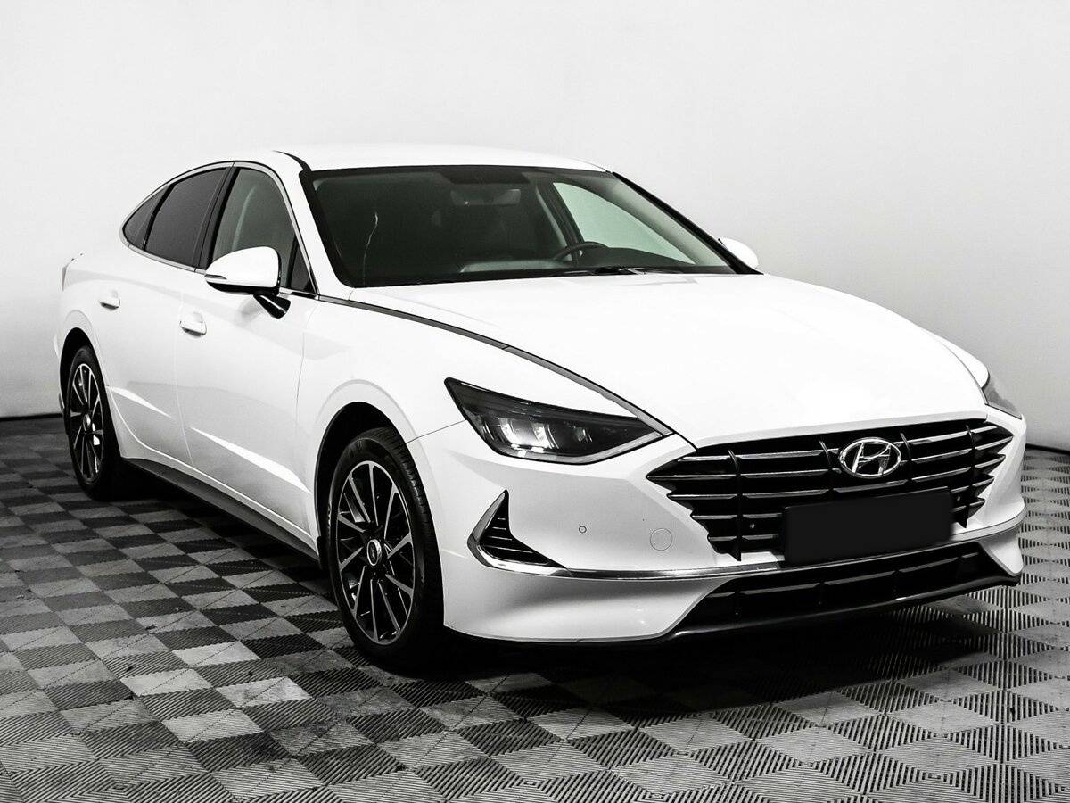 Hyundai Sonata 2020 года с пробегом. Фото: #2