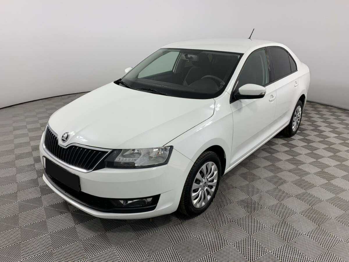 Skoda Rapid 2019 года с пробегом. Посмотреть фото