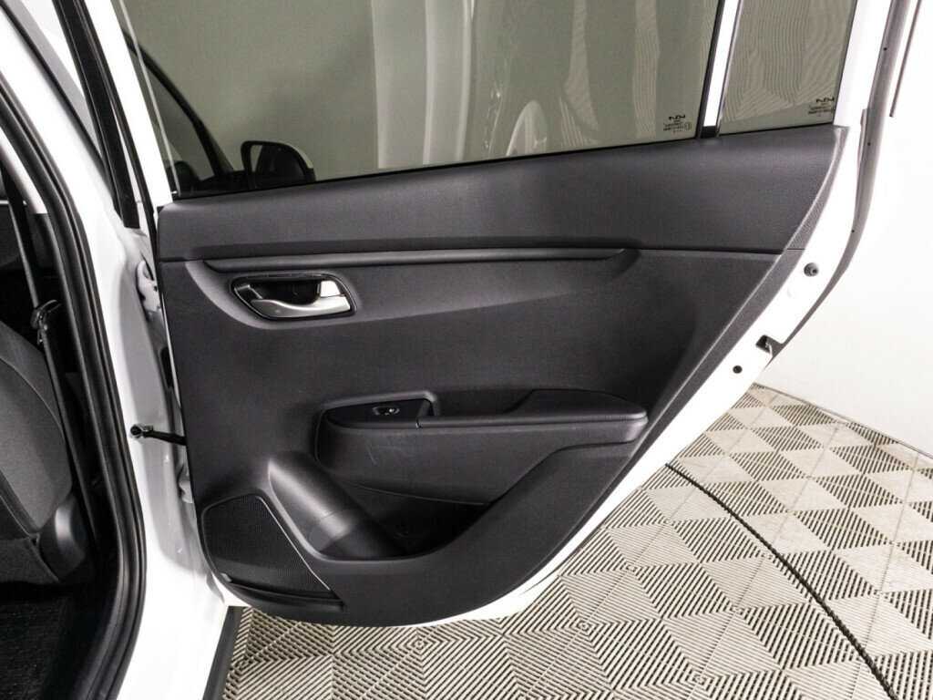 Kia Rio 2022 года с пробегом. Фото: #26