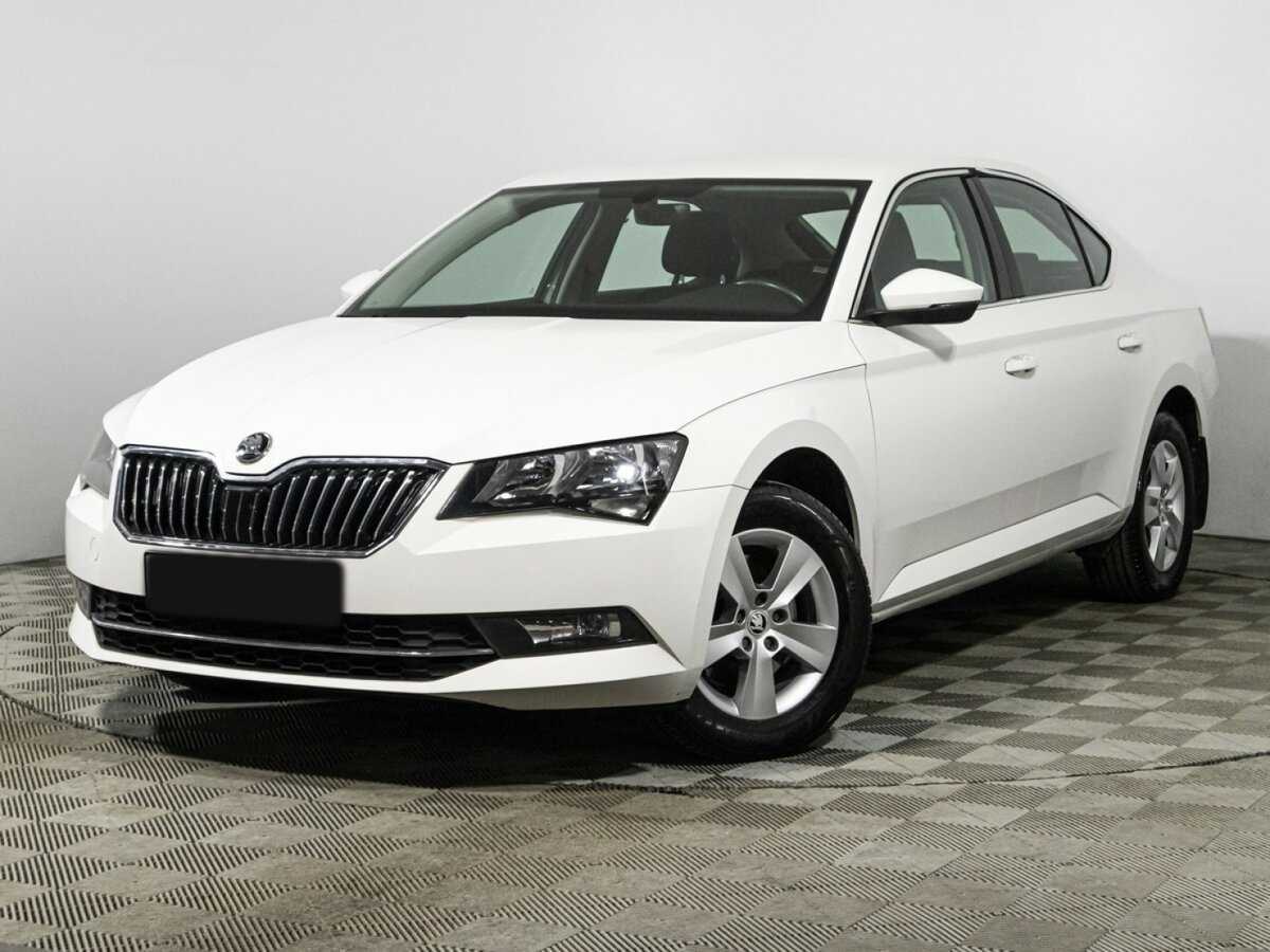 Skoda Superb 2016 года с пробегом. Посмотреть фото