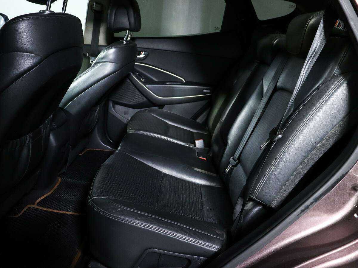 Hyundai Santa Fe 2013 года с пробегом. Фото: #9