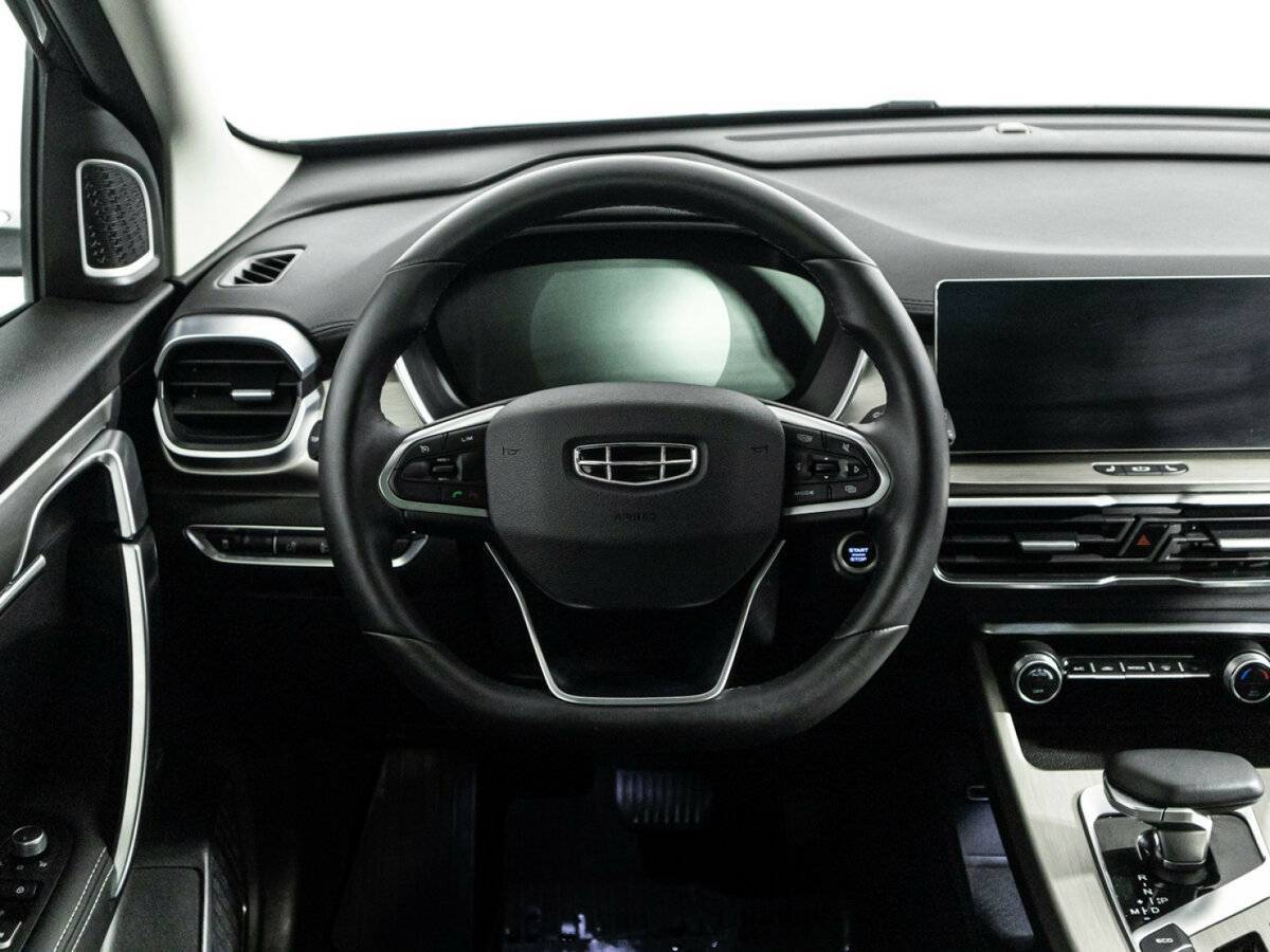 Geely Coolray 2023 года с пробегом. Фото: #21