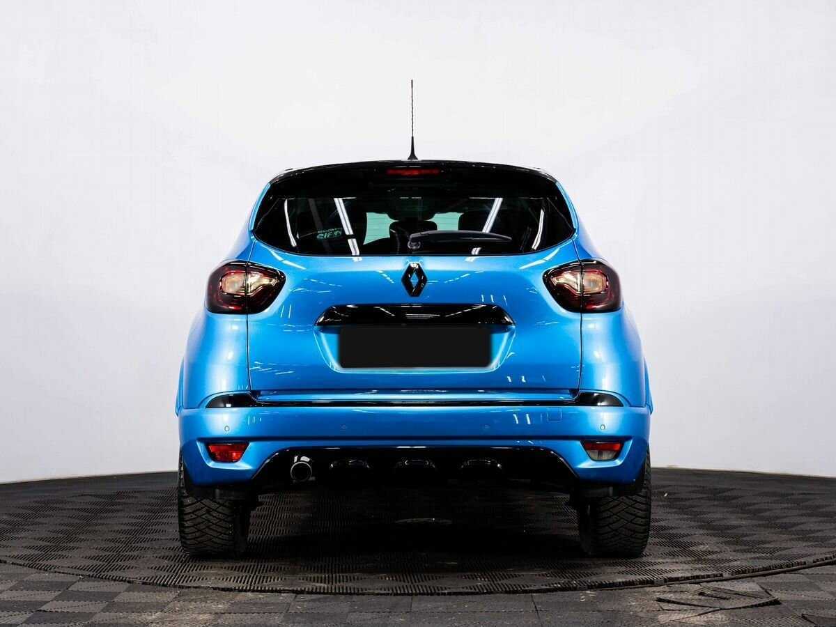 Renault Kaptur 2017 года с пробегом. Фото: #4