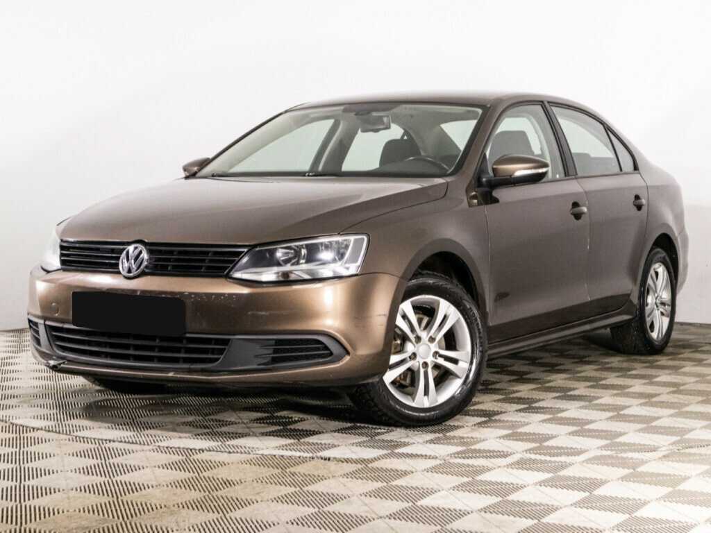 Volkswagen Jetta 2012 года с пробегом. Посмотреть фото
