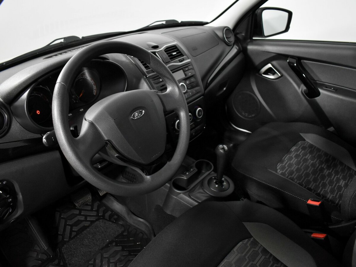 Lada (ВАЗ) Granta 2019 года с пробегом. Фото: #8