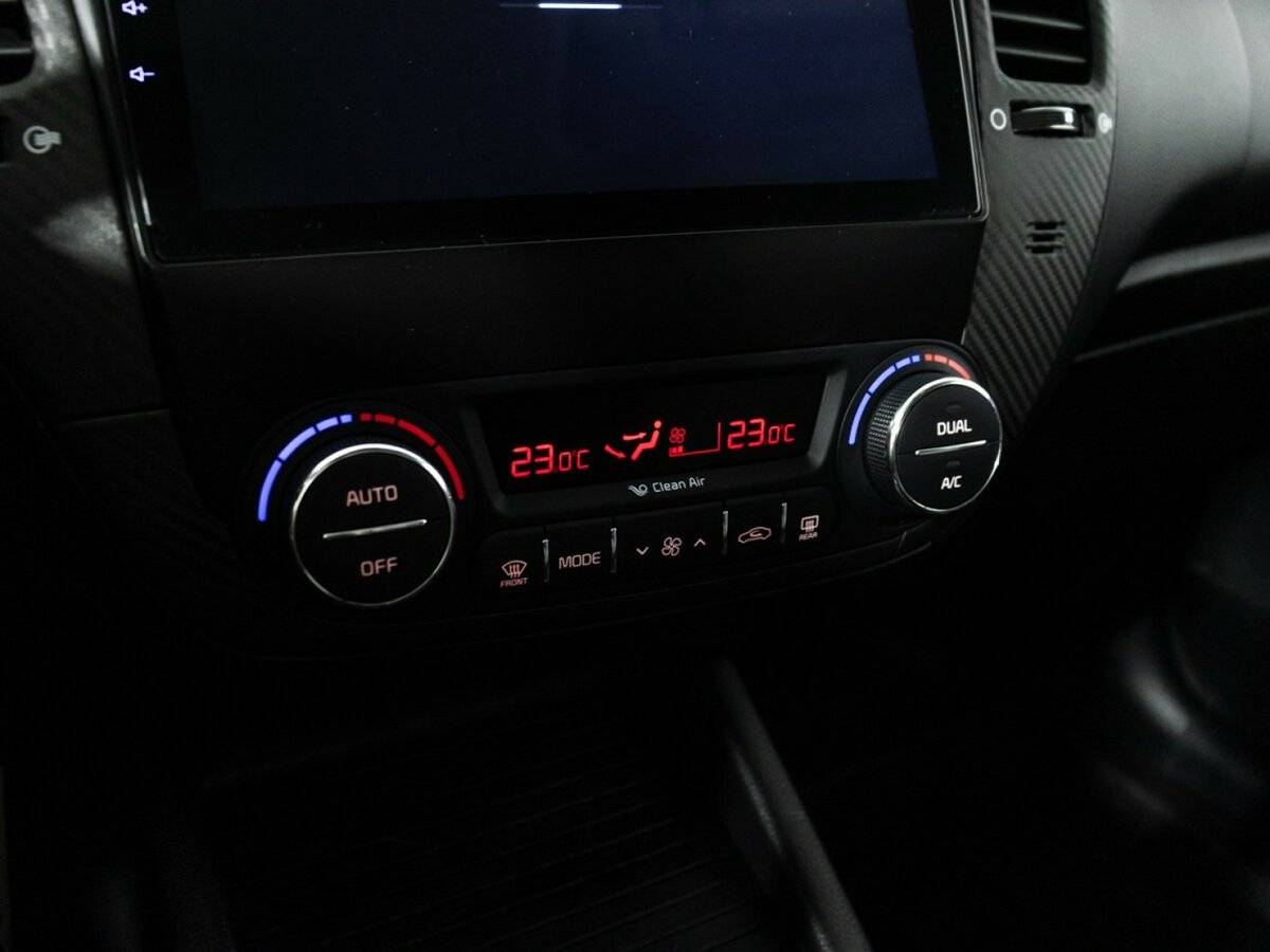 Kia Cerato 2015 года с пробегом. Фото: #15