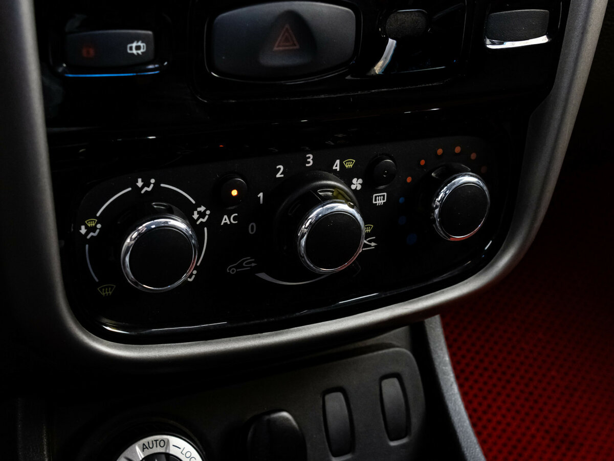 Renault Duster 2014 года с пробегом. Фото: #8