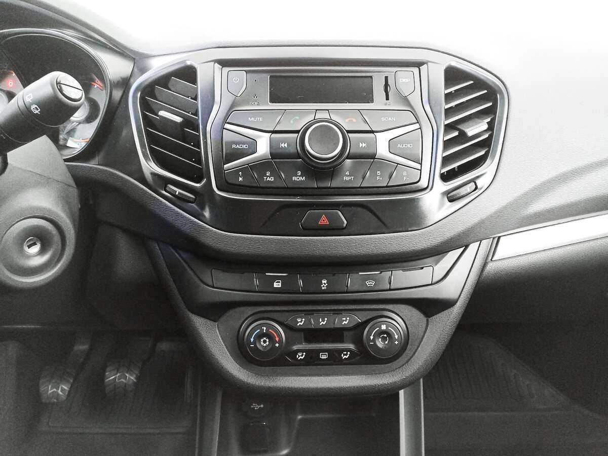 Lada (ВАЗ) Vesta 2020 года с пробегом. Фото: #12