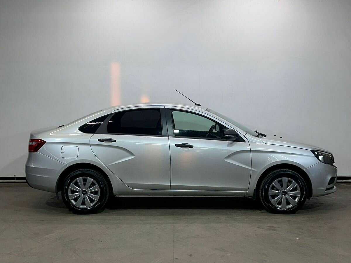 Lada (ВАЗ) Vesta 2016 года с пробегом. Фото: #3
