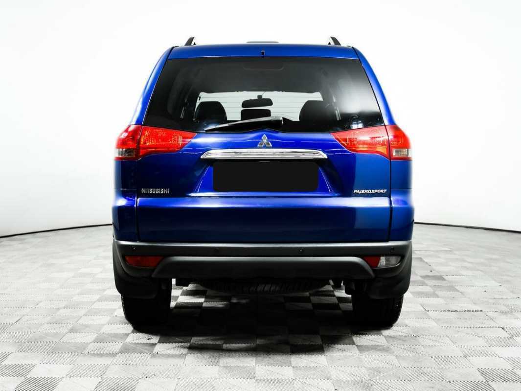 Mitsubishi Pajero Sport 2014 года с пробегом. Фото: #5