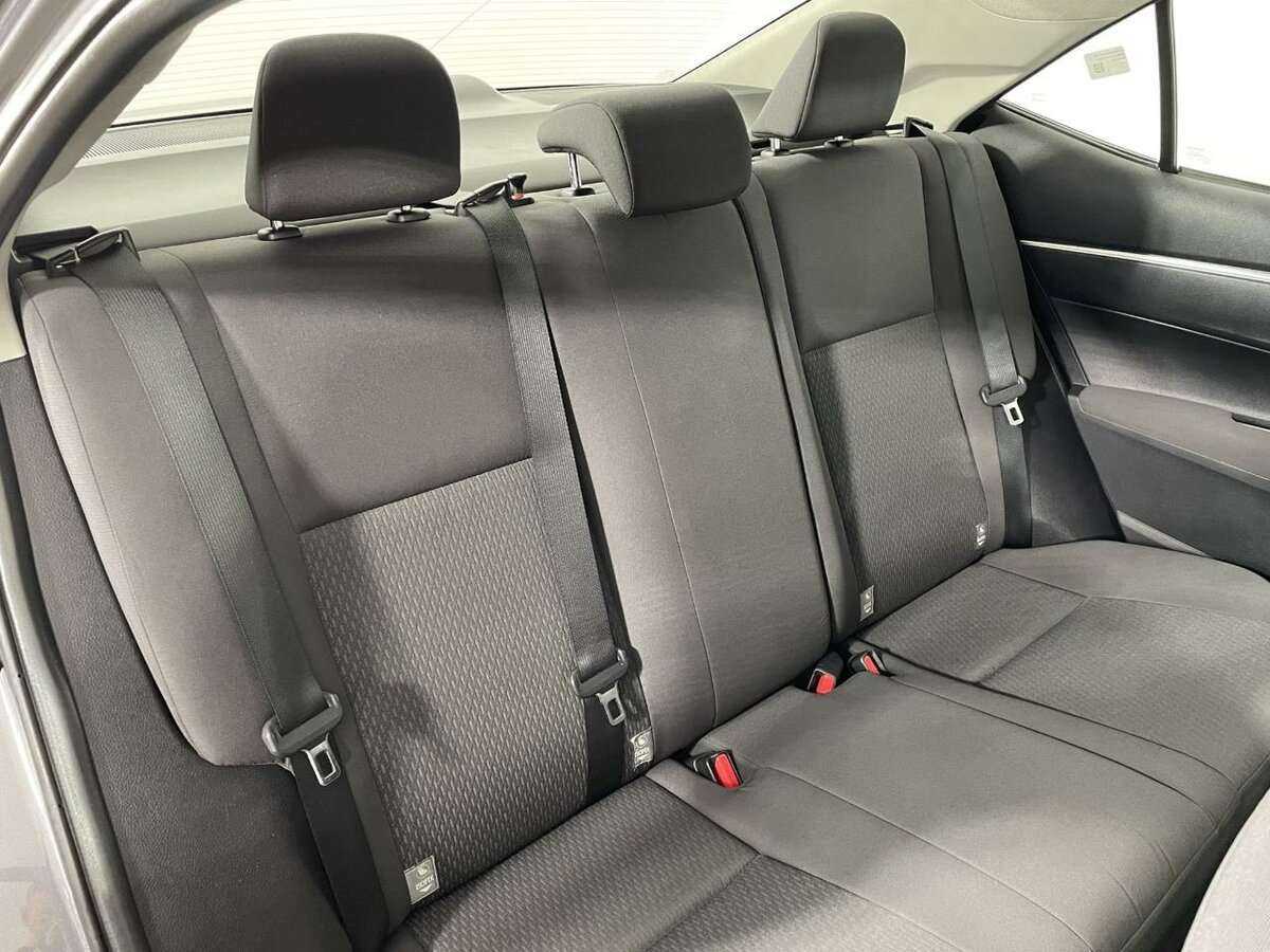 Toyota Corolla 2017 года с пробегом. Фото: #14