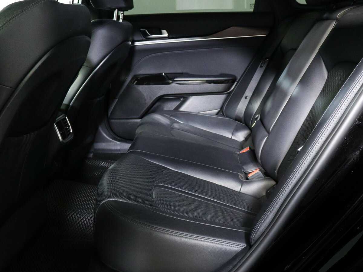 Kia K5 2021 года с пробегом. Фото: #9