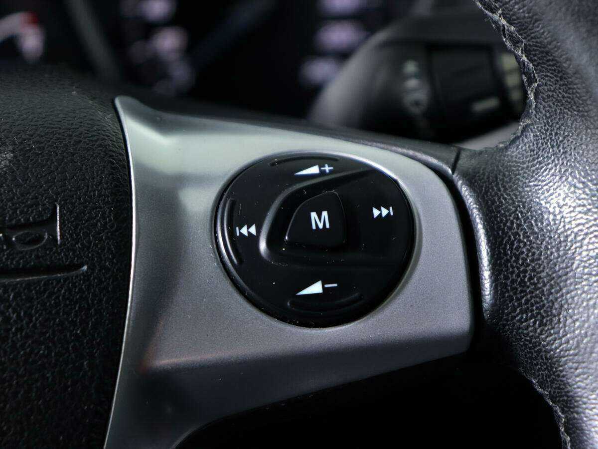 Ford Focus 2012 года с пробегом. Фото: #15