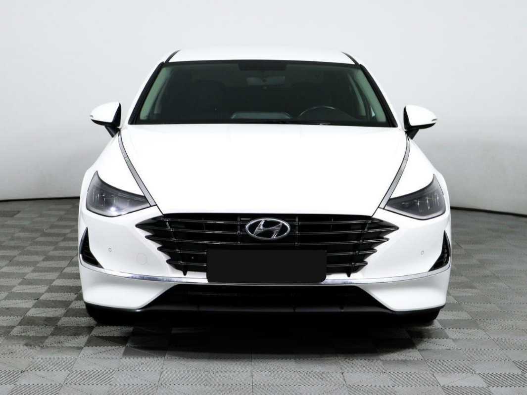 Hyundai Sonata 2020 года с пробегом. Фото: #1