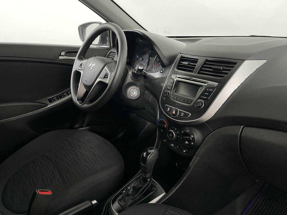 Hyundai Solaris 2015 года с пробегом. Фото: #8