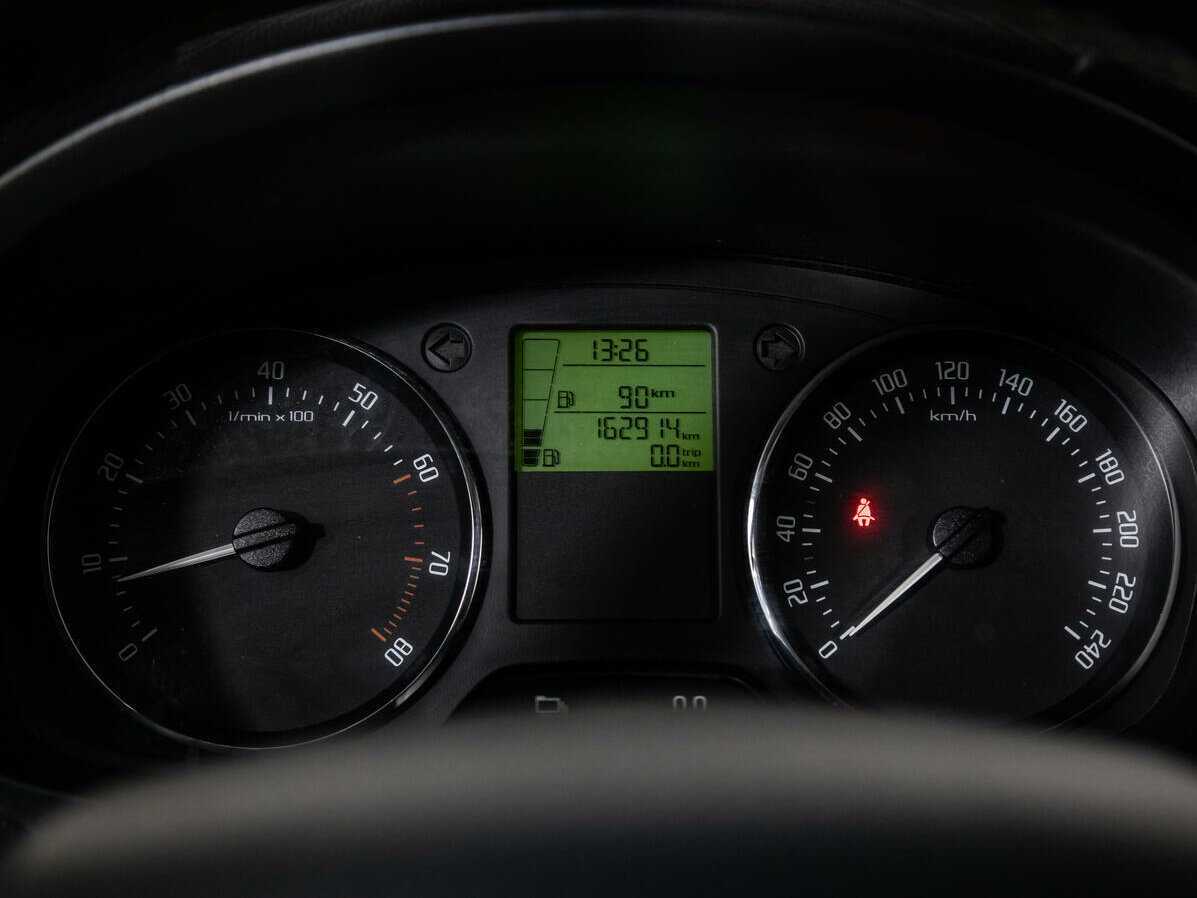 Skoda Fabia 2013 года с пробегом. Фото: #11