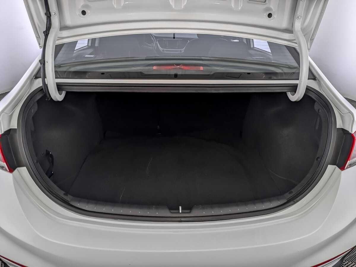 Hyundai Solaris 2018 года с пробегом. Фото: #8