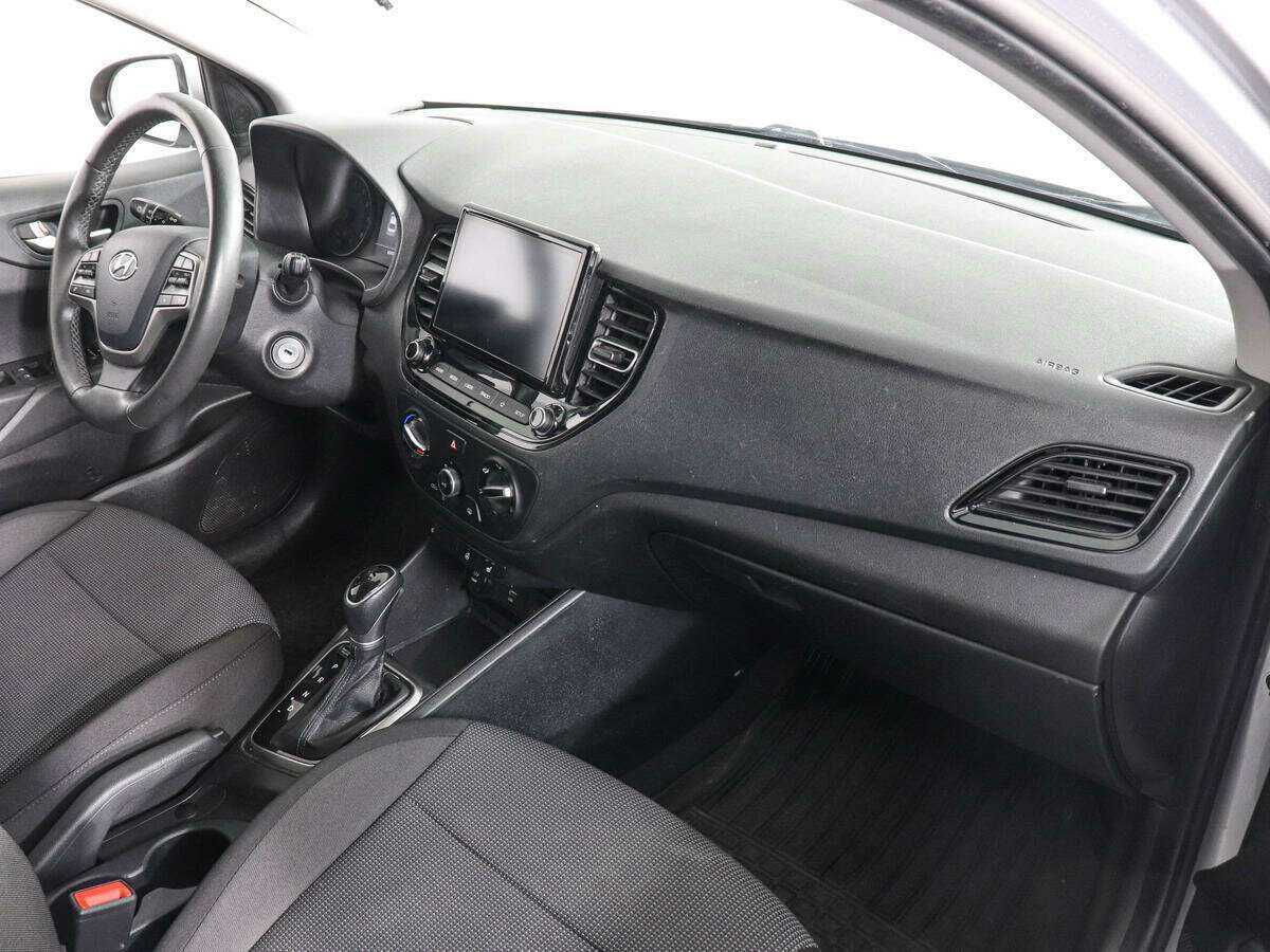 Hyundai Solaris 2021 года с пробегом. Фото: #8