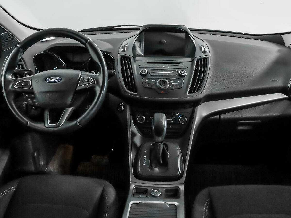 Ford Kuga 2017 года с пробегом. Фото: #12