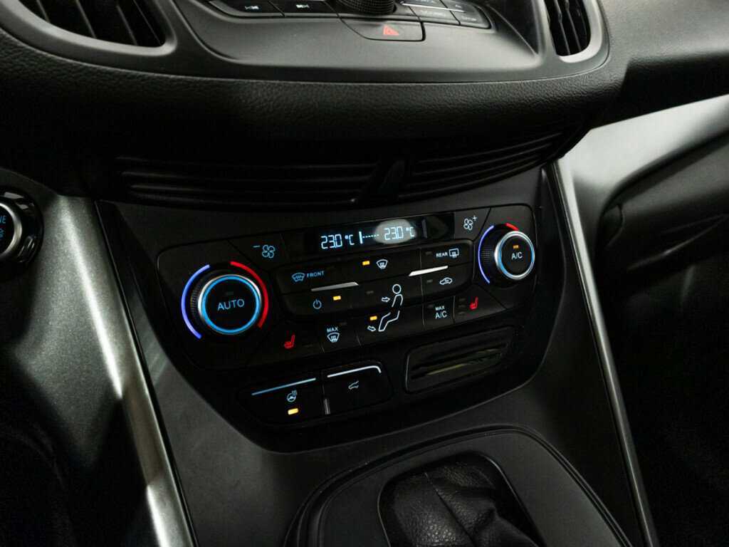 Ford Kuga 2017 года с пробегом. Фото: #16