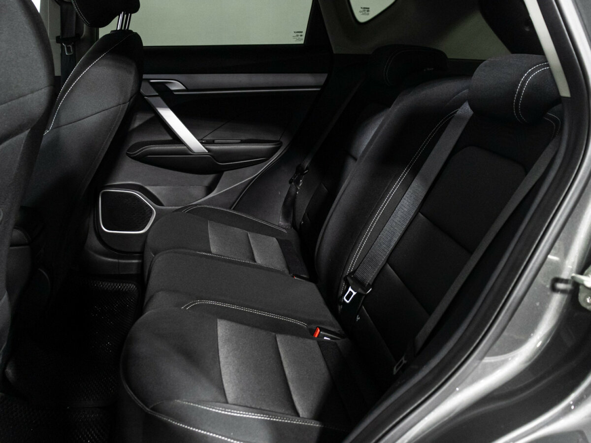 Geely Coolray 2022 года с пробегом. Фото: #9