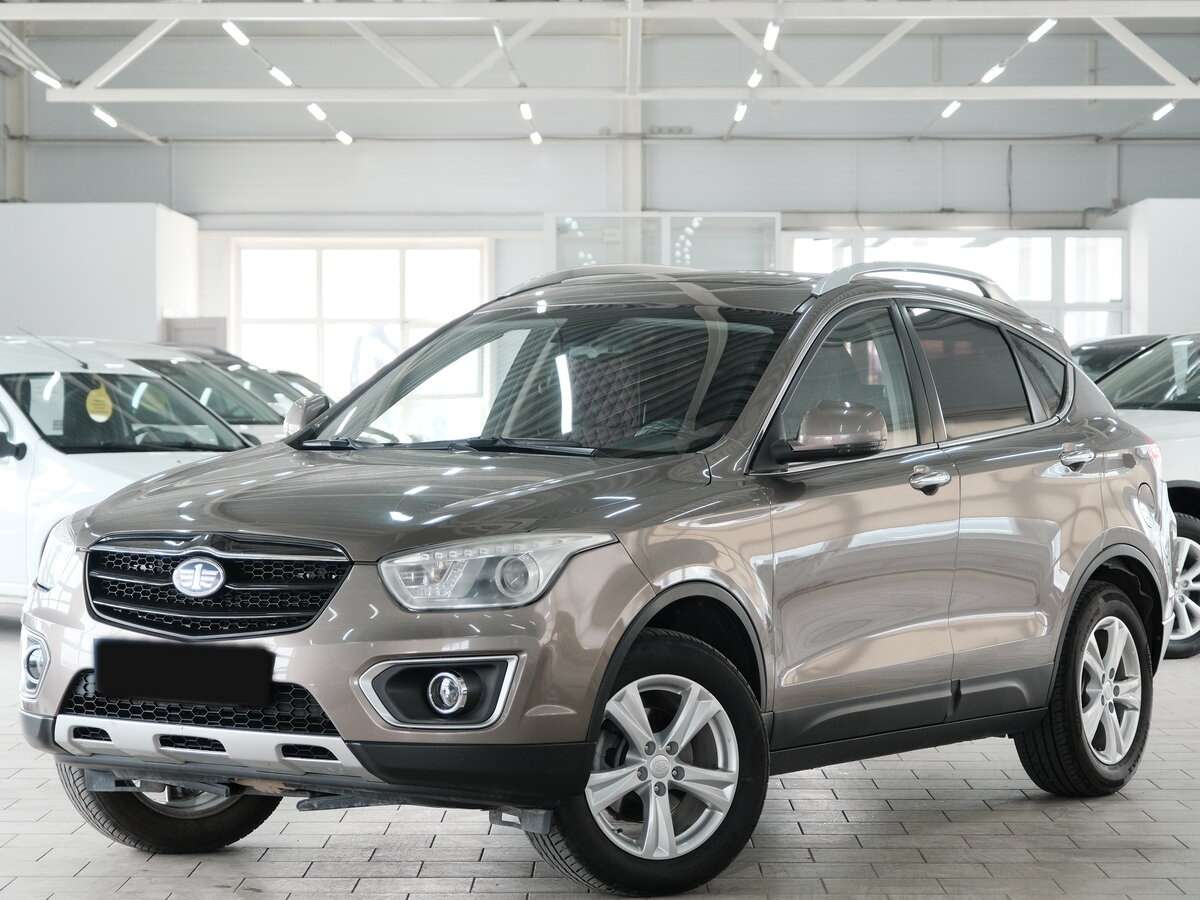 FAW Besturn X80 2017 года с пробегом. Посмотреть фото