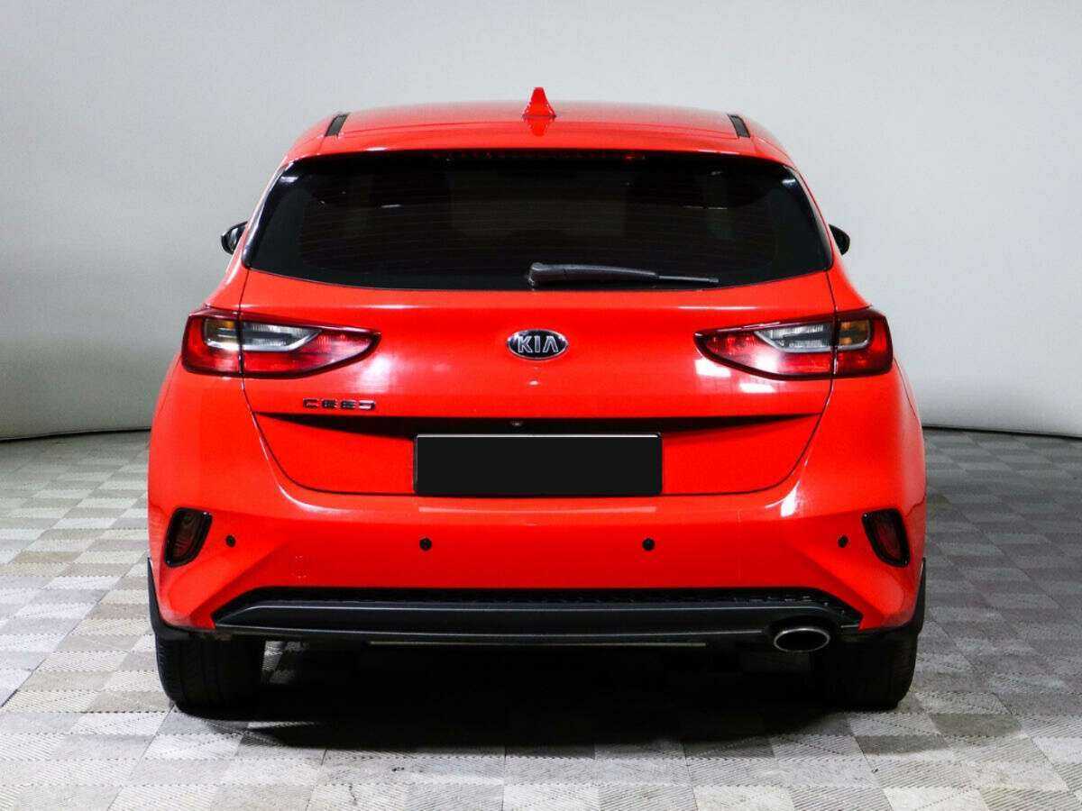 Kia Ceed 2018 года с пробегом. Фото: #4