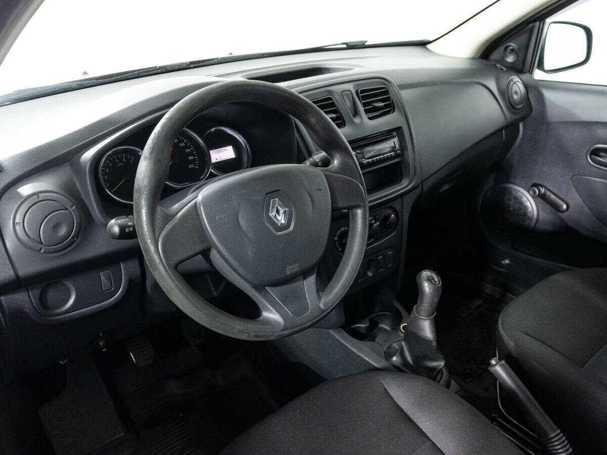 Renault Sandero 2015 года с пробегом. Фото: #10