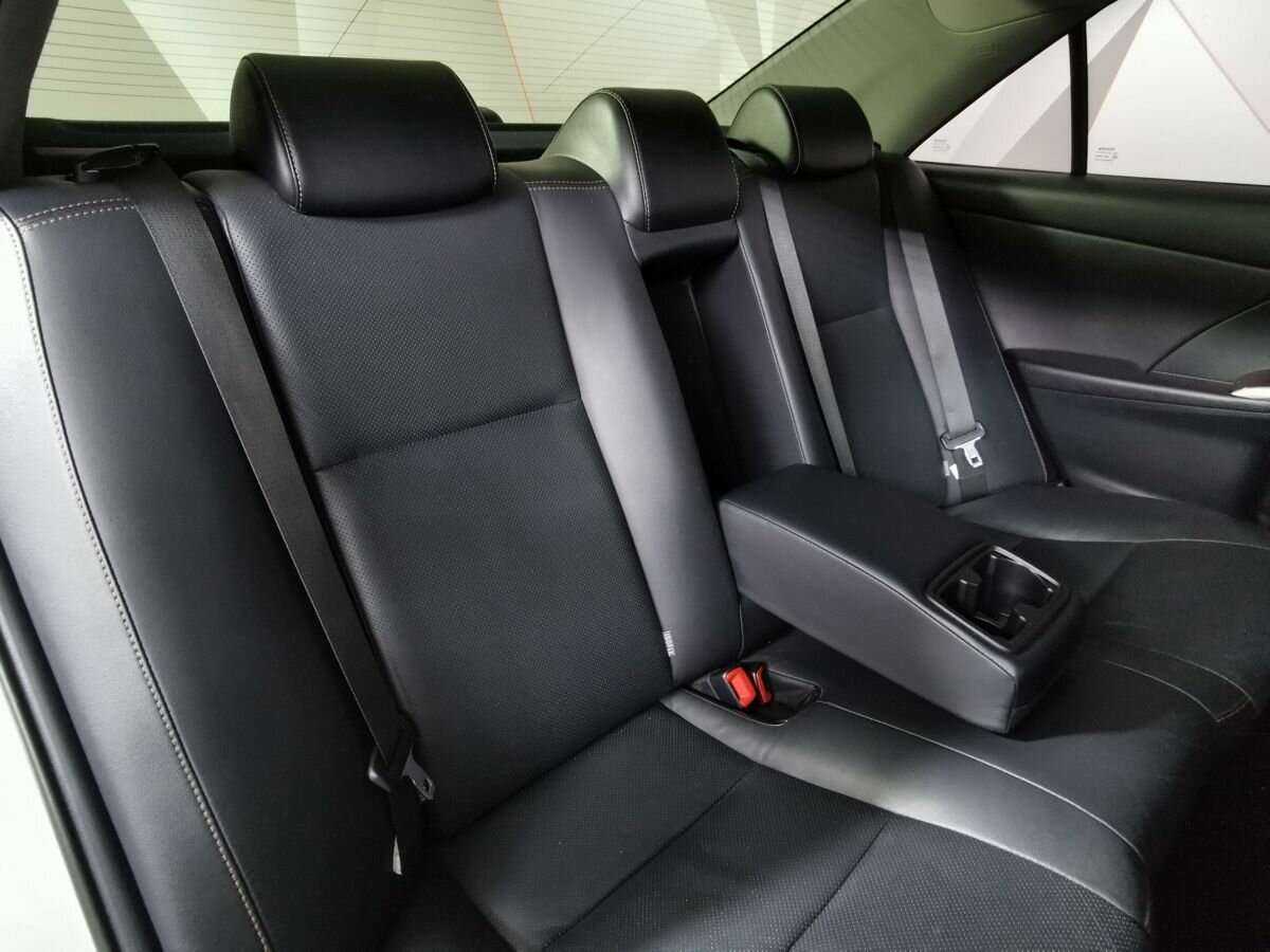 Toyota Camry 2016 года с пробегом. Фото: #11