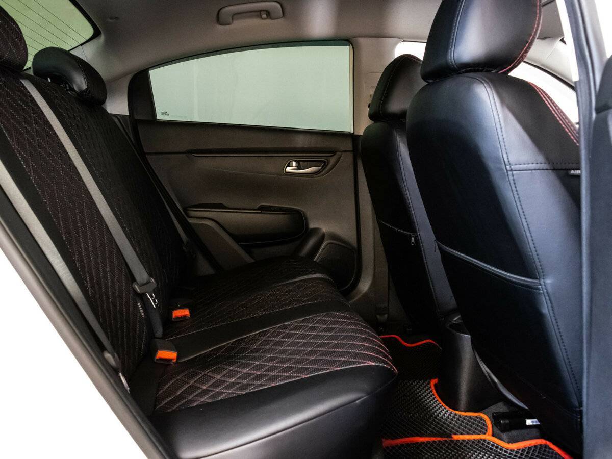 Kia Rio 2021 года с пробегом. Фото: #16