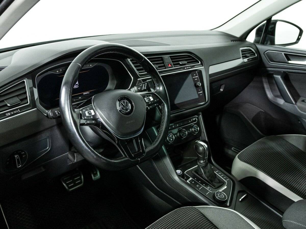 Volkswagen Tiguan 2018 года с пробегом. Фото: #10