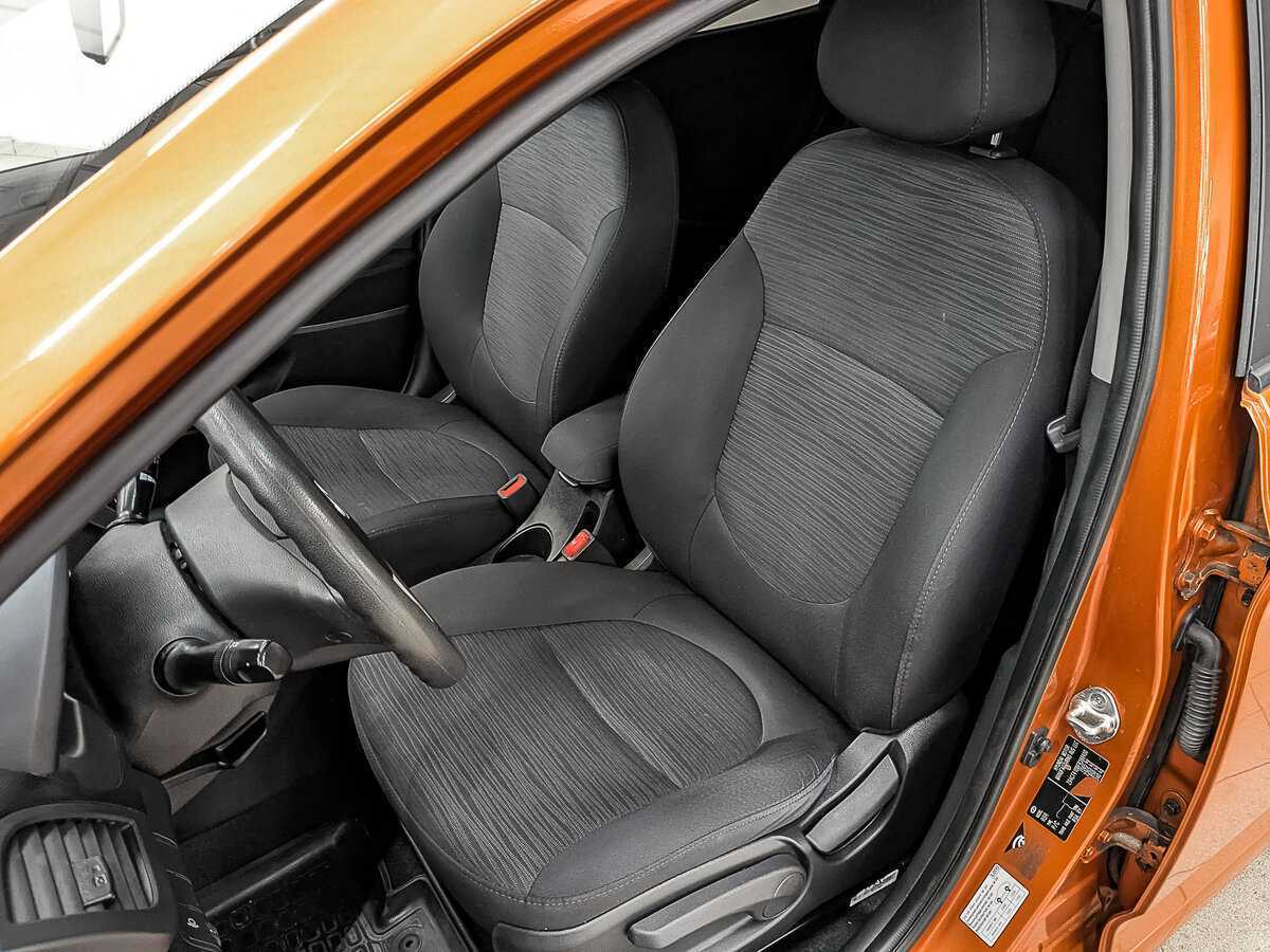 Hyundai Solaris 2015 года с пробегом. Фото: #17