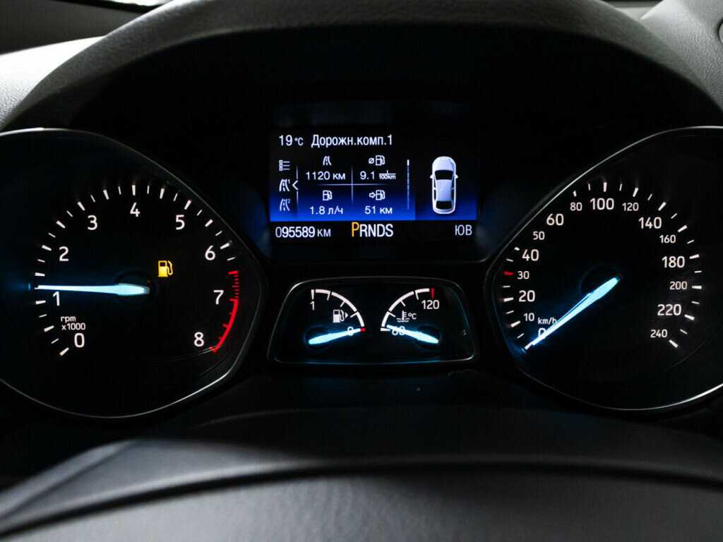 Ford Kuga 2017 года с пробегом. Фото: #11