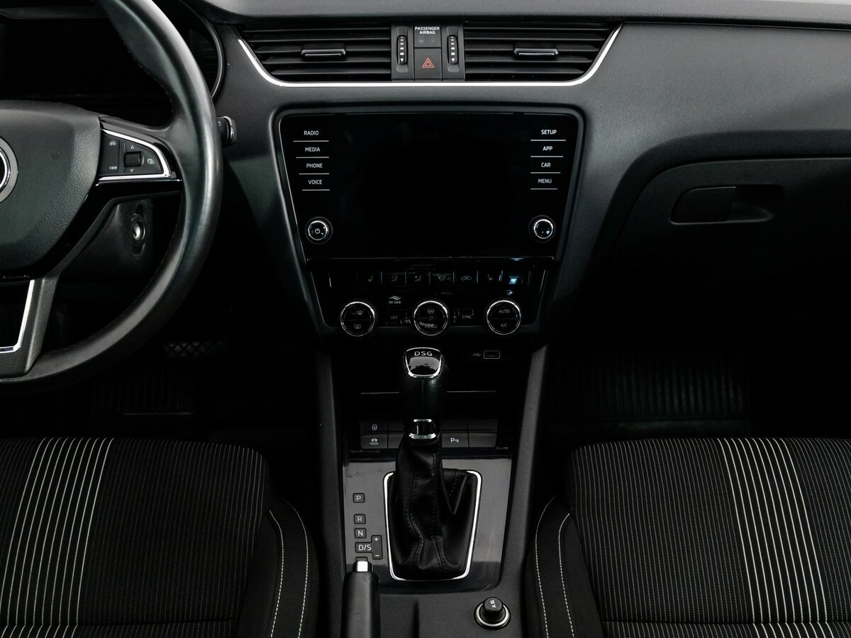 Skoda Octavia 2019 года с пробегом. Фото: #9