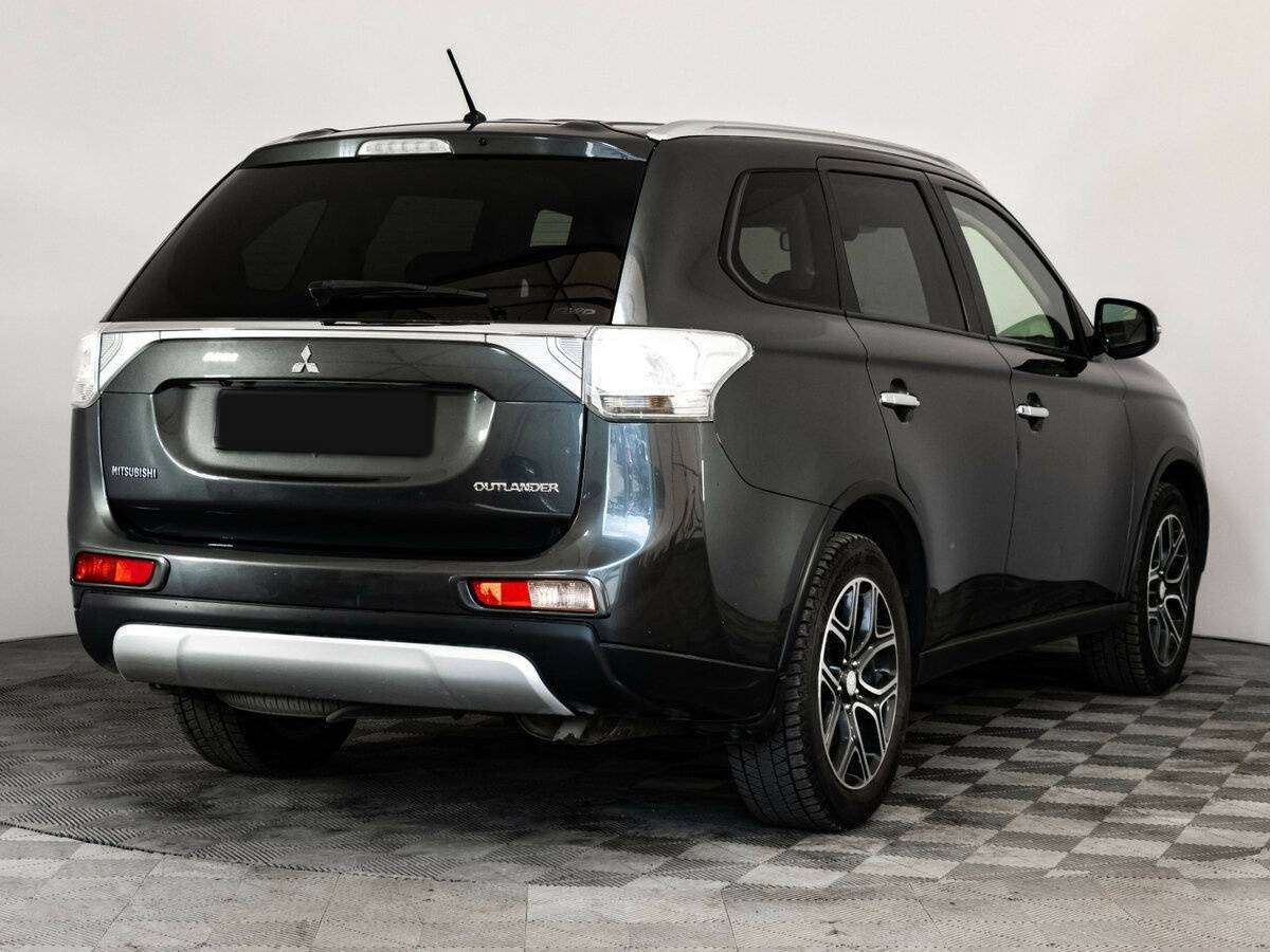 Mitsubishi Outlander 2014 года с пробегом. Фото: #3